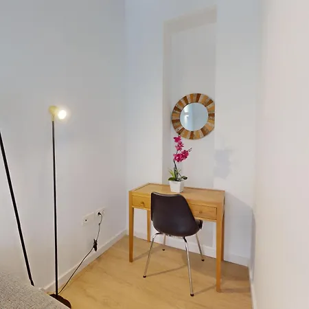 Myflats Luxury Center Apartment *